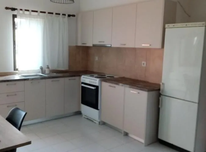 Deaspoina Apartament *