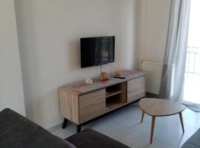 Deaspoina Apartament *